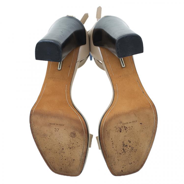مملوكة مسبقًا Givenchy Beige Leather Ankle Strap Platform Heel Sandals Size 37