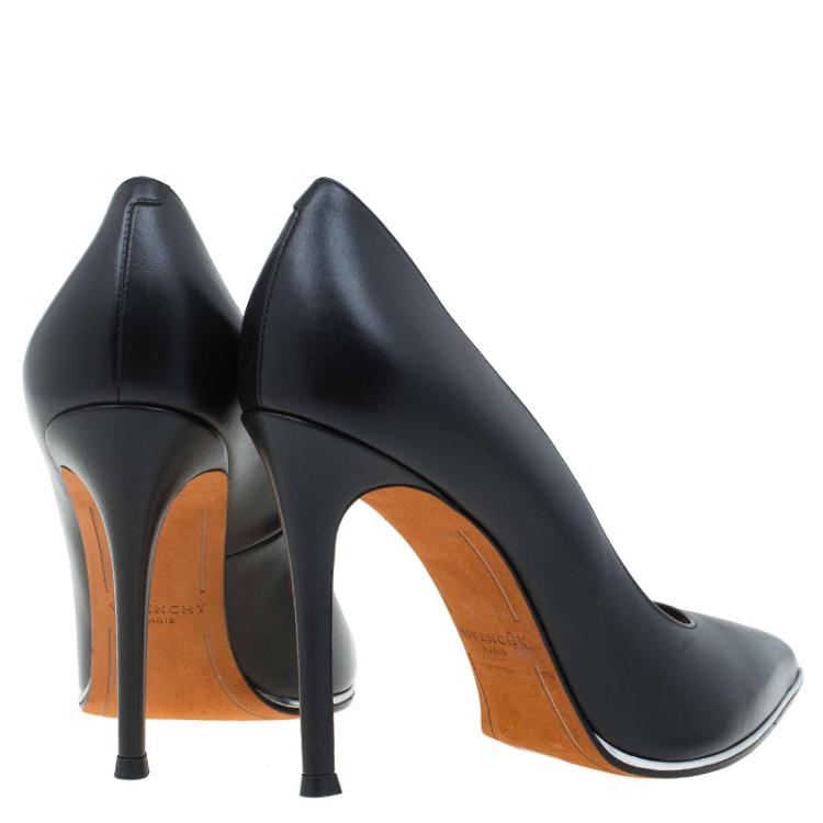 Pre Owned Givenchy Black Leather Lia Pointed Toe Pumps Size 37.5