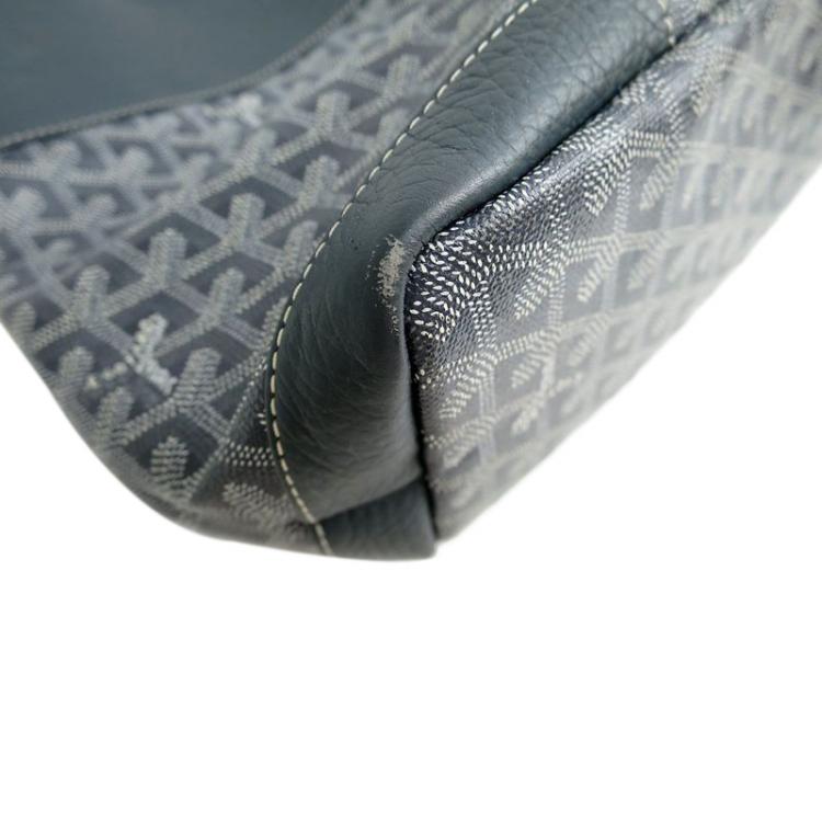 Pre Owned Goyard Black Chevron Coated Canvas/Leather Grenadines Shoulder Bag