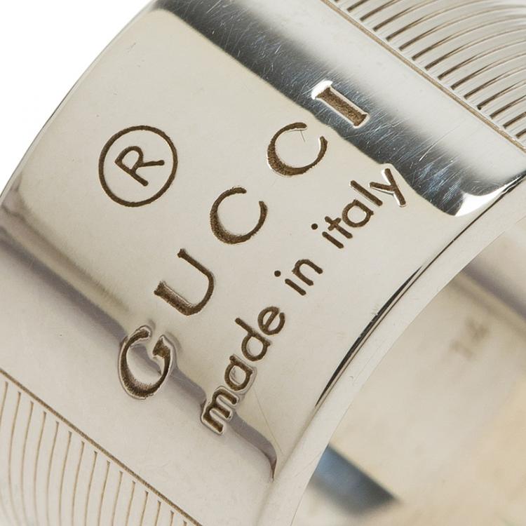 Pre Owned Gucci Trademark Silver Band Ring Size 54