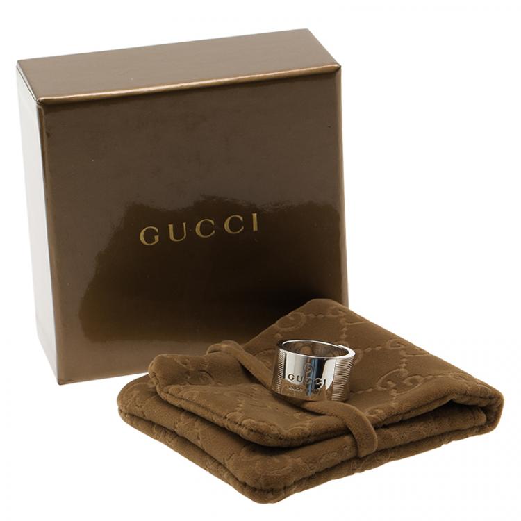 Pre Owned Gucci Trademark Silver Band Ring Size 54