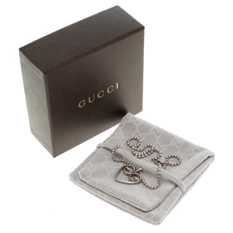 Pre Owned Gucci GG Heart Silver Pendant Necklace
