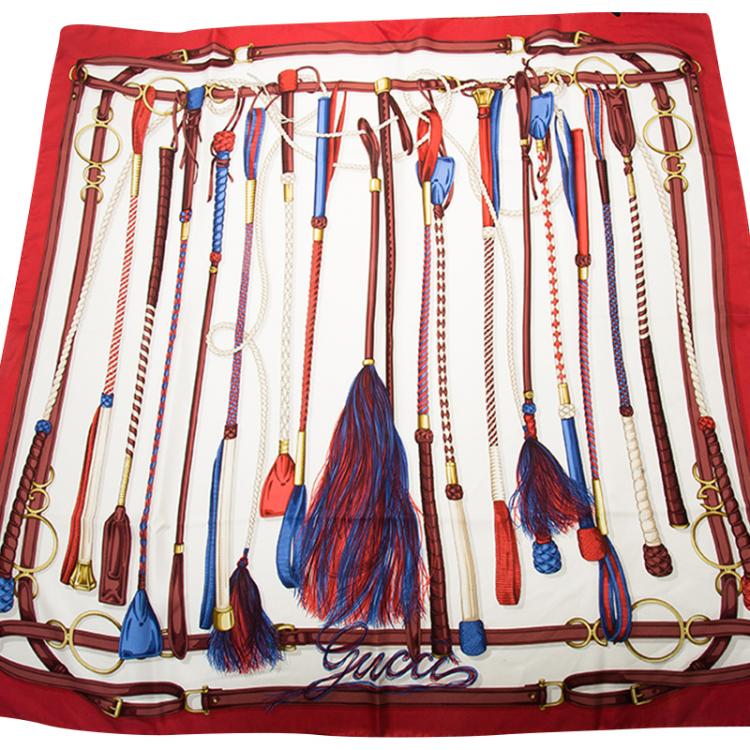 مملوكة مسبقًا Gucci White Multicolor Printed Square Silk Scarf