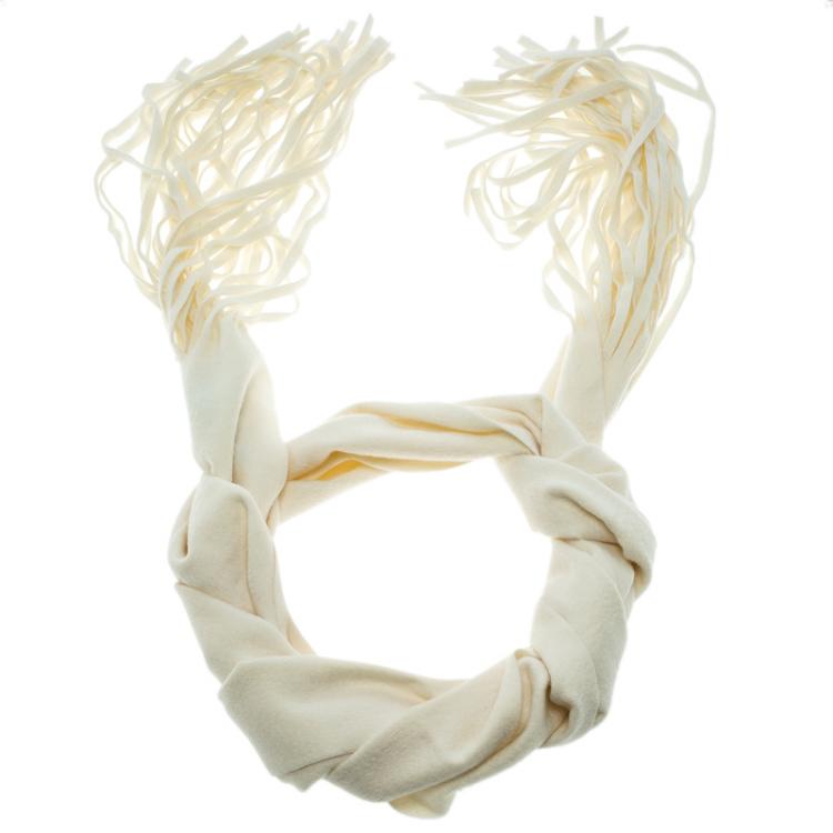 Gucci Off White Cashmere Fringe Detail Muffler Gucci | TLC