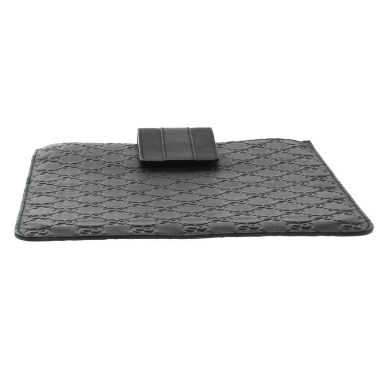 Pre Owned Gucci Black Guccissima Leather iPad Case