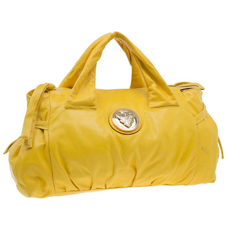 مملوكة مسبقًا Gucci Yellow Leather Small Hysteria Satchel