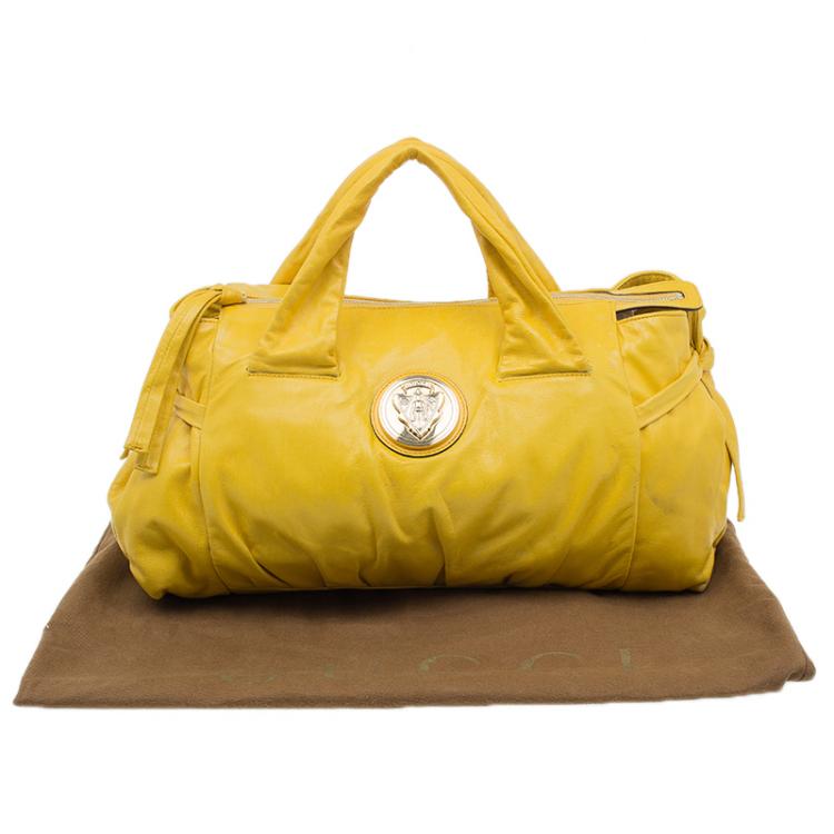 مملوكة مسبقًا Gucci Yellow Leather Small Hysteria Satchel