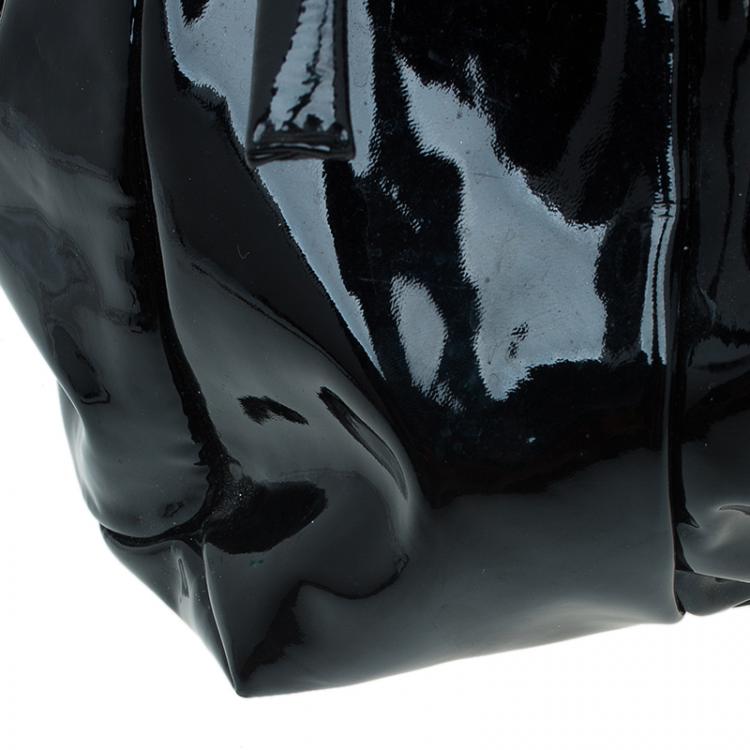 Pre Owned Gucci Black Patent Leather Hysteria Top Handle Bag