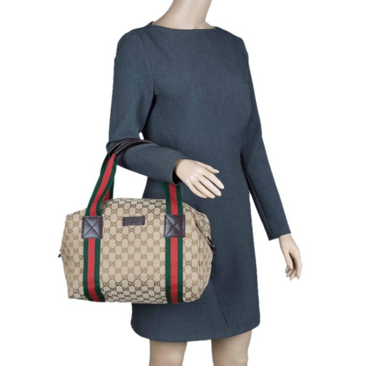 مملوكة مسبقًا Gucci Beige GG Canvas Carry On Web Duffel Bag
