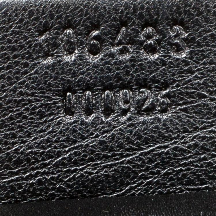 Pre Owned Gucci Black Silk Plisse Wristlet Clutch