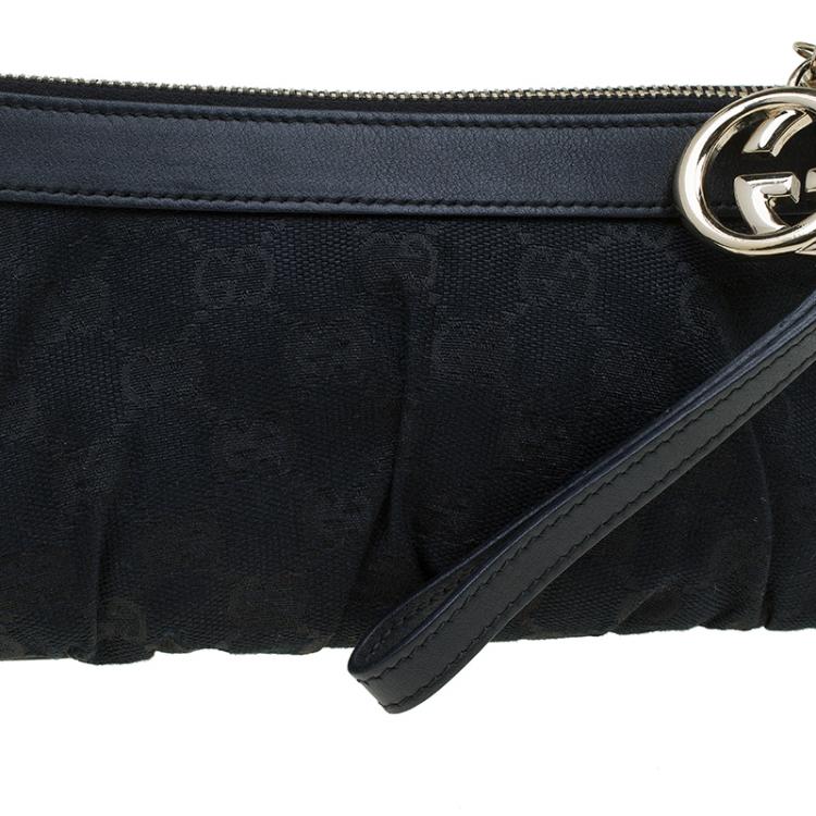 Pre Owned Gucci Black GG Canvas Interlocking G Wristlet Pouch