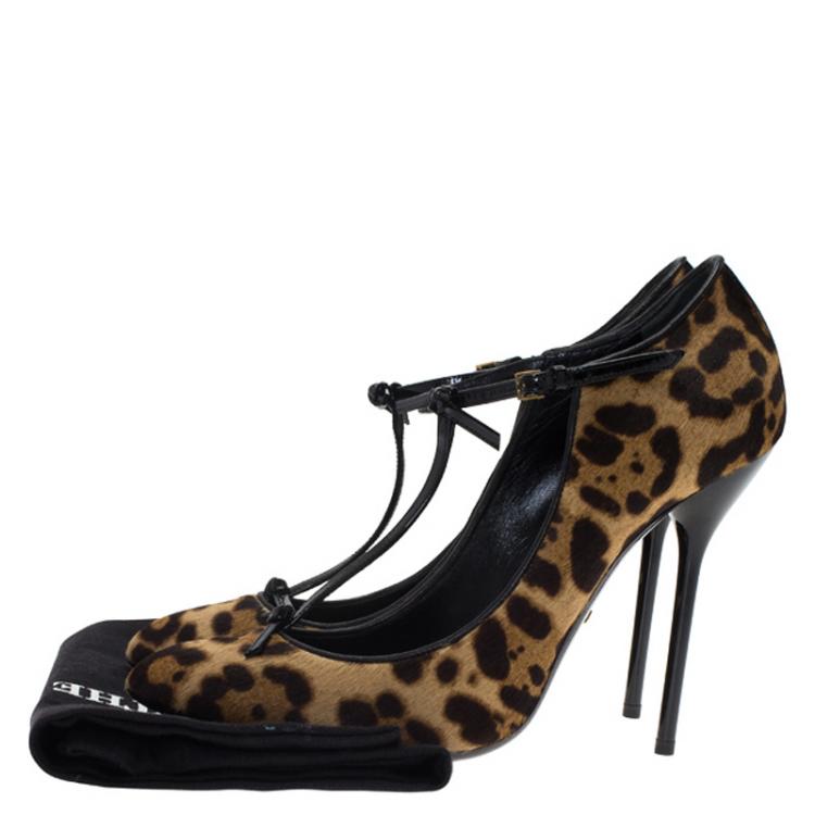 gucci leopard pumps