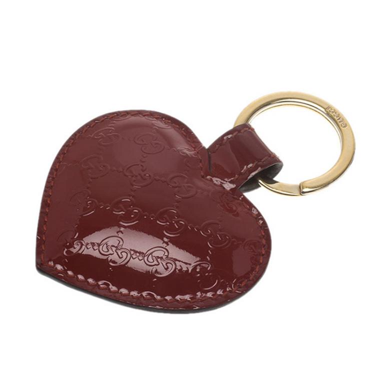 Pre Owned Gucci Red Guccissima Leather Patent Heart Keyring