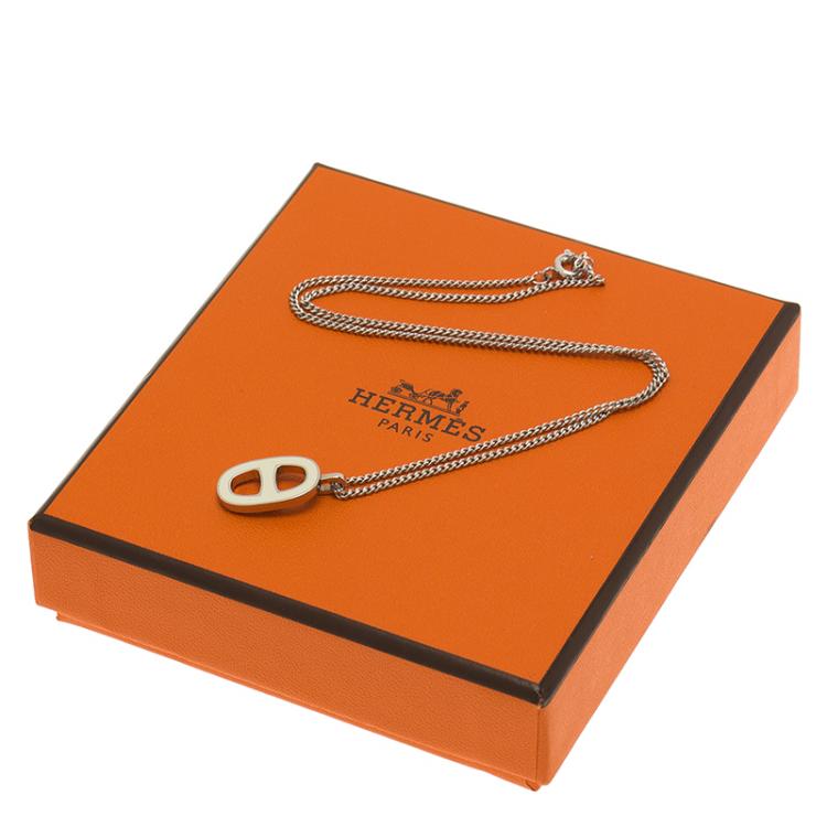 Pre Owned Hermes Iliade Lacquered Pendant Palladium Plated Necklace