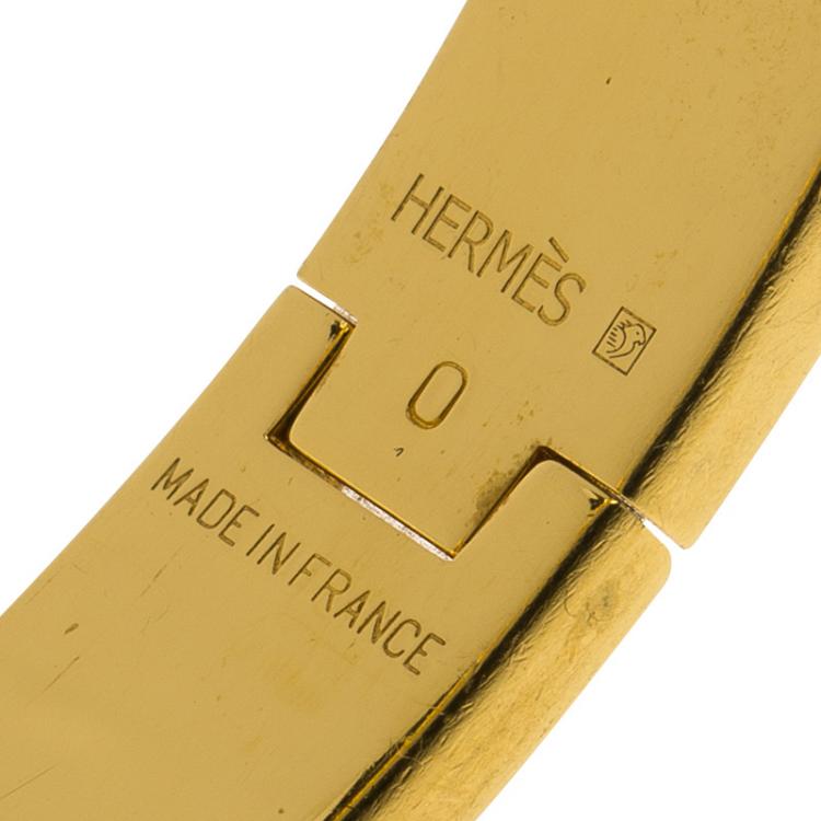 Pre Owned Hermes Clic Clac H White Enamel Gold Plated Narrow Bracelet PM