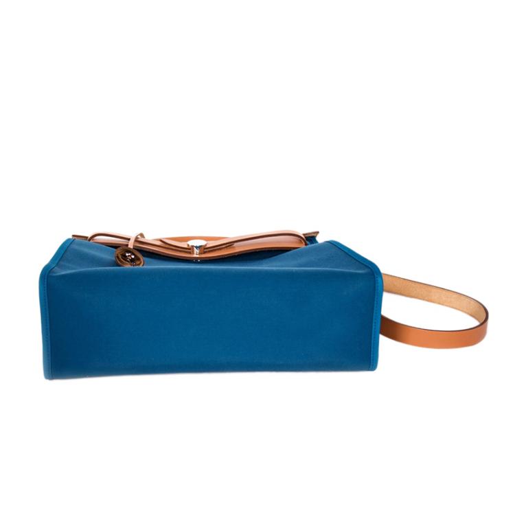 Pre Owned Hermes Bi Color Toile Canvas/Vache Leather Herbag Zip 31 Bag
