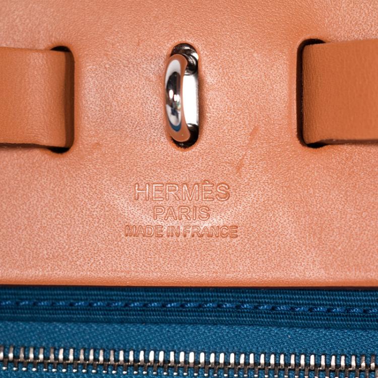 Pre Owned Hermes Bi Color Toile Canvas/Vache Leather Herbag Zip 31 Bag