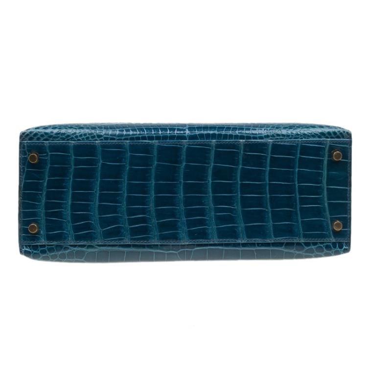 مملوكة مسبقًا Hermes Blue Marine Porosus Crocodile Gold Hardware Kelly Sellier 32 Bag