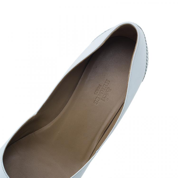 Pre Owned Hermes White Brogue Leather Wedge Pumps Size 39
