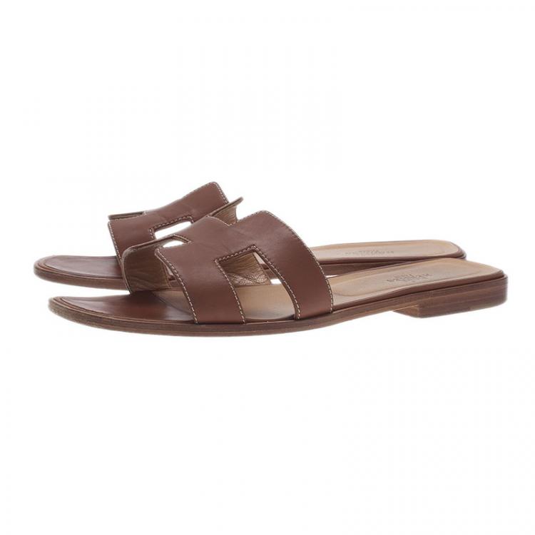Pre Owned Hermes Brown Leather Oran Sandals Size 39.5