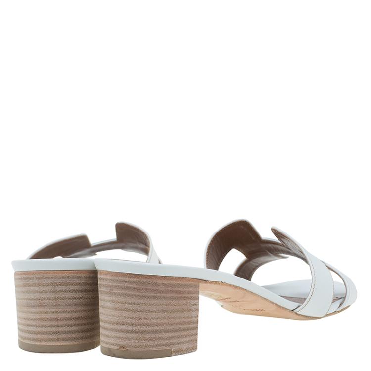 Pre Owned Hermes White Leather Oasis Slides Size 39.5
