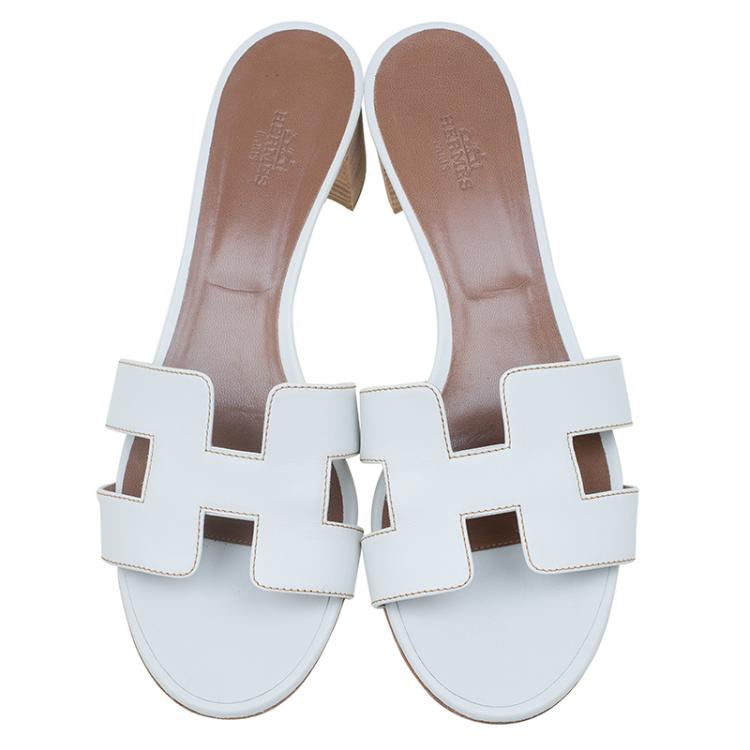 Pre Owned Hermes White Leather Oasis Slides Size 39.5