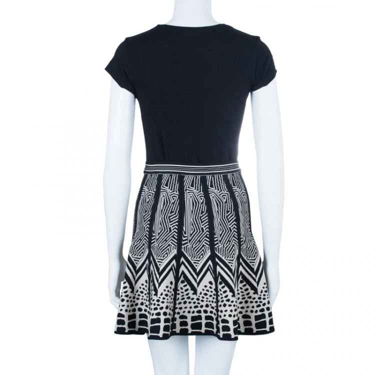 Pre Owned Herve Leger Black and White Bandage Skirt XS
