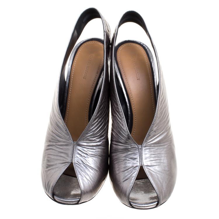 مملوكة مسبقًا Isabel Marant Grey Metallic Leather Meirid Slingback Sandals Size 39