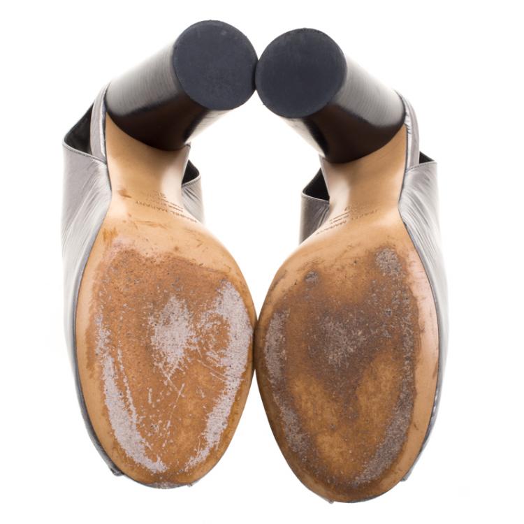 مملوكة مسبقًا Isabel Marant Grey Metallic Leather Meirid Slingback Sandals Size 39