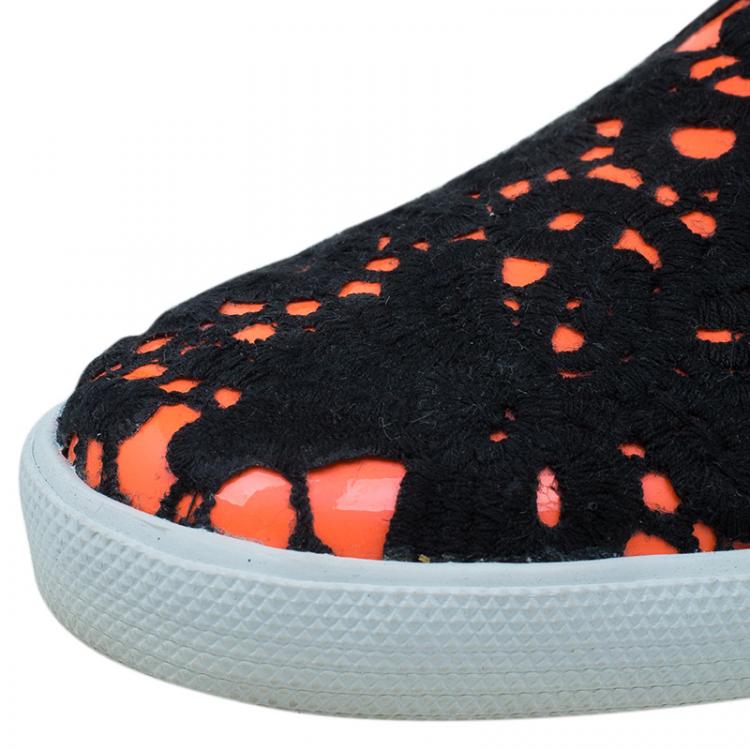 Pre Owned Jimmy Choo Black and Orange Demi Lace Slippers Size 39