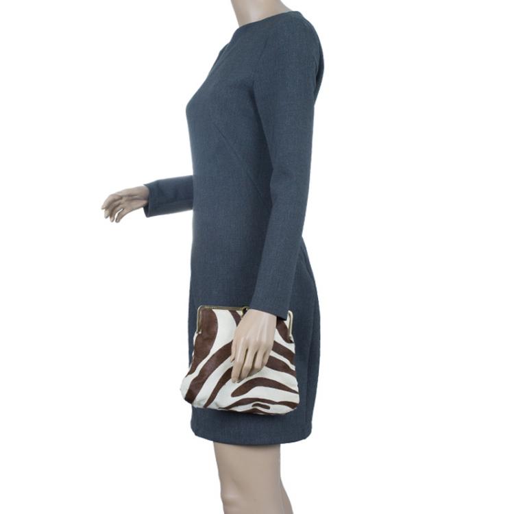 مملوكة مسبقًا Jimmy Choo Brown and White Pony Hair Clutch