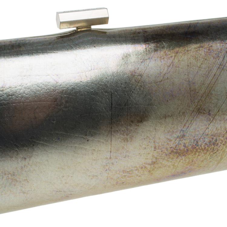 مملوكة مسبقًا Jimmy Choo Metallic Silver Leather Twill Tube Clutch