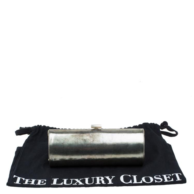 مملوكة مسبقًا Jimmy Choo Metallic Silver Leather Twill Tube Clutch