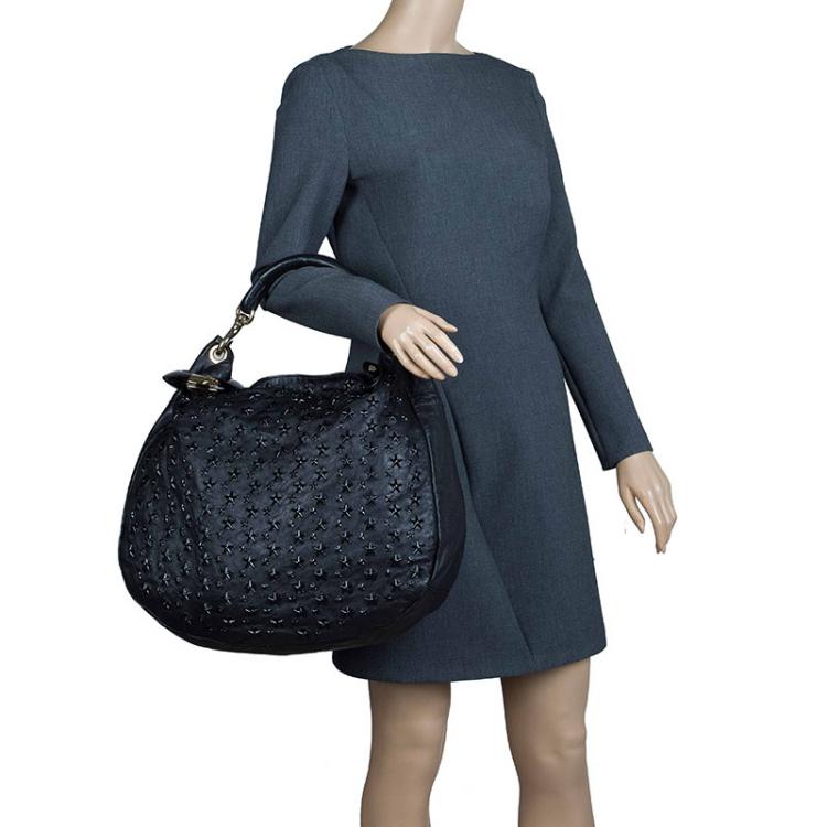 مملوكة مسبقًا Jimmy Choo Black Leather Star Studded Sky Hobo