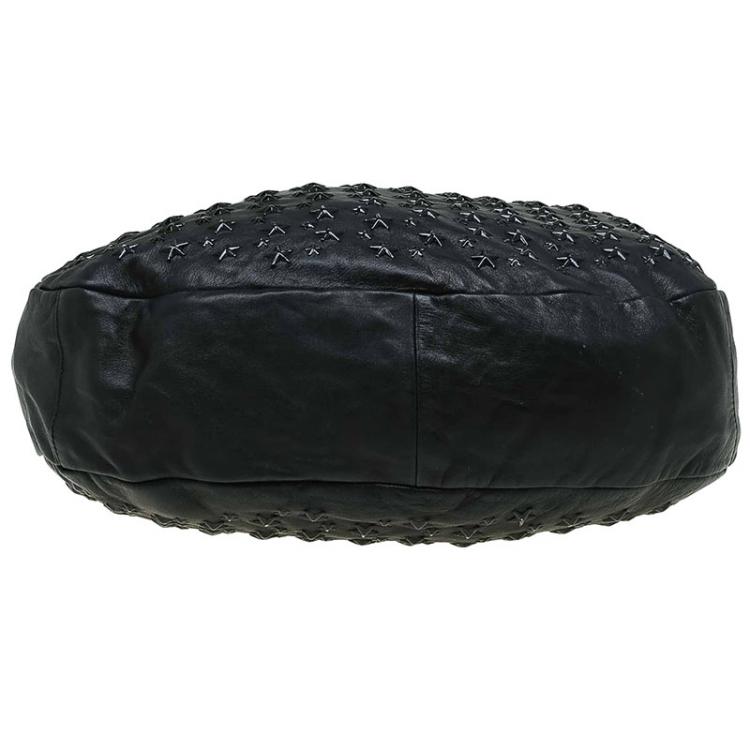مملوكة مسبقًا Jimmy Choo Black Leather Star Studded Sky Hobo