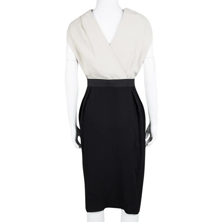 مملوكة مسبقًا Lanvin Beige and Black Knotted Back Detail Draped Front Dress M