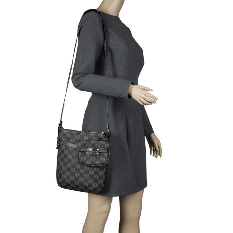 Pre Owned Loewe Dark Brown Vinyl and Leather Logos Anagram Crossbody Bag
