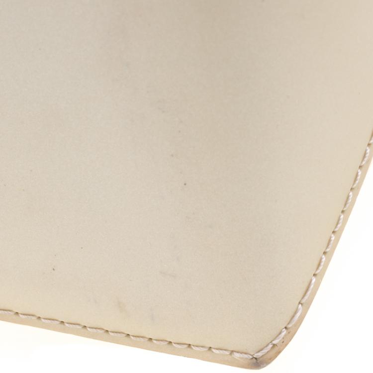 Pre Owned Louis Vuitton Perle Monogram Vernis Wilshire MM Bag