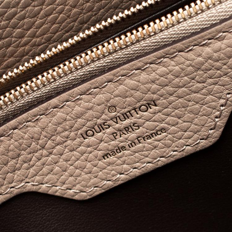 Pre Owned Louis Vuitton Beige Taurillon Leather Capucines MM Bag