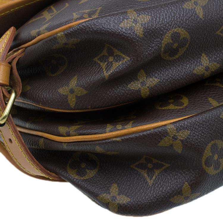 Pre Owned Louis Vuitton Monogram Canvas Saumur Messenger 30 Bag