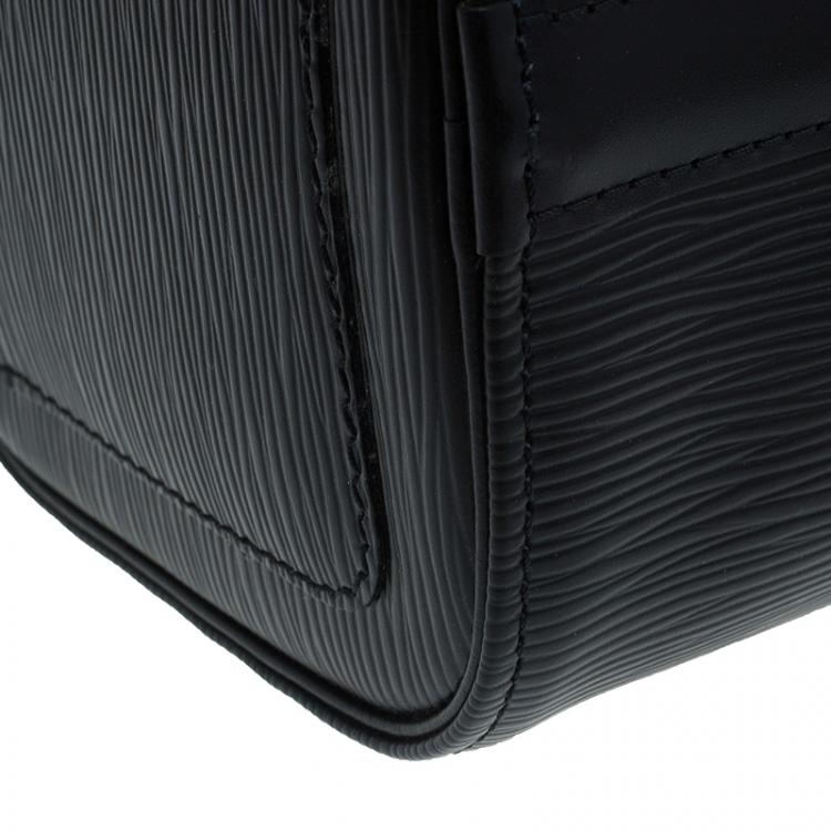 Pre Owned Louis Vuitton Black Epi Leather Speedy 25