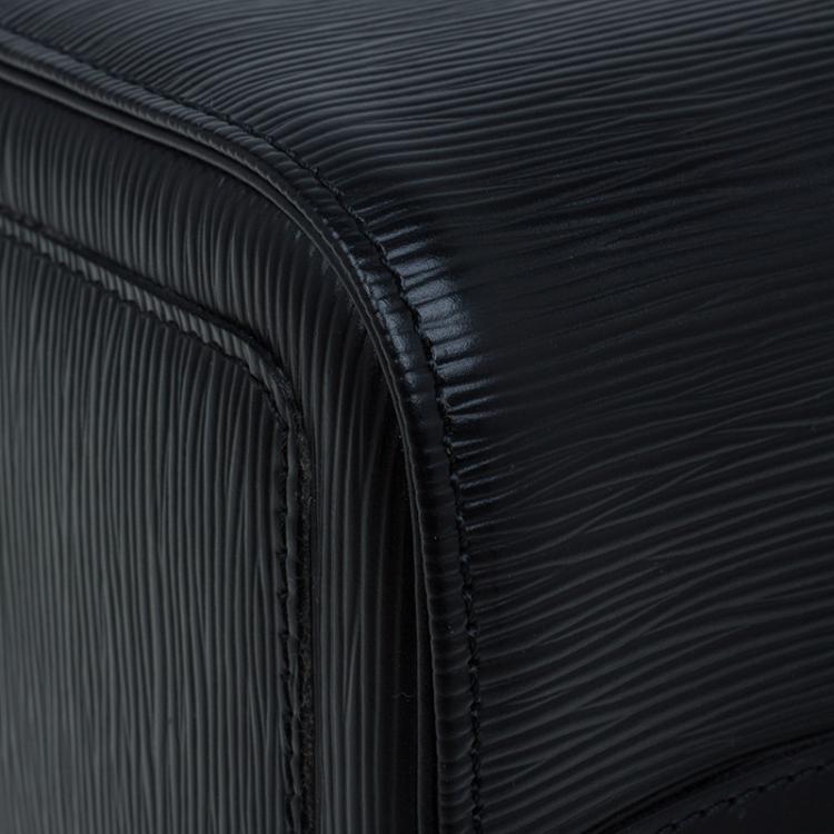 Pre Owned Louis Vuitton Black Epi Leather Speedy 25