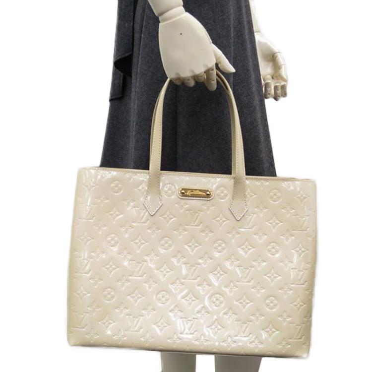 Louis Vuitton On The Go Tote White - For Sale on 1stDibs