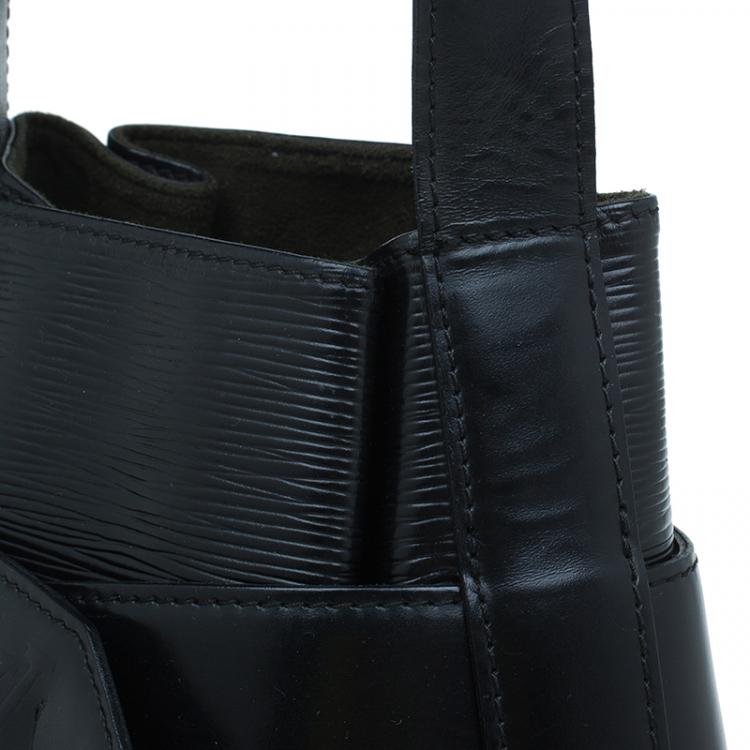 مملوكة مسبقًا Louis Vuitton Black Epi Leather Sac D'epaule Bag