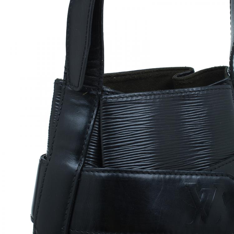 مملوكة مسبقًا Louis Vuitton Black Epi Leather Sac D'epaule Bag