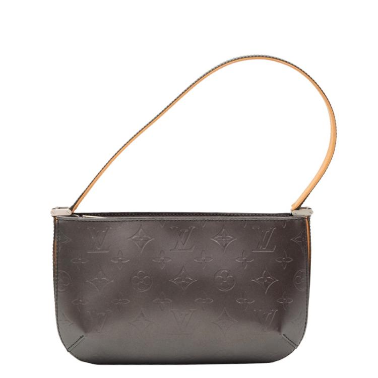 Louis Vuitton Pochette Twist Noir Vernis Bag