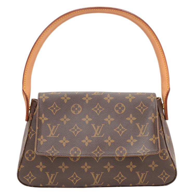 Louis Vuitton Monogram Canvas Looping Shoulder Bag PM Louis Vuitton | The  Luxury Closet