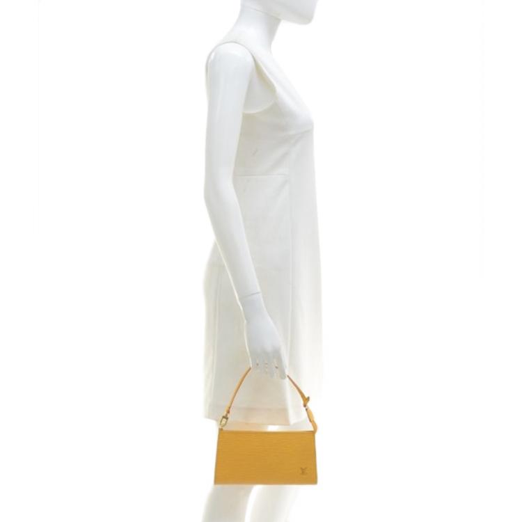 Louis Vuitton Tassil Yellow Epi Leather Accessories Pochette Bag 21 Louis  Vuitton