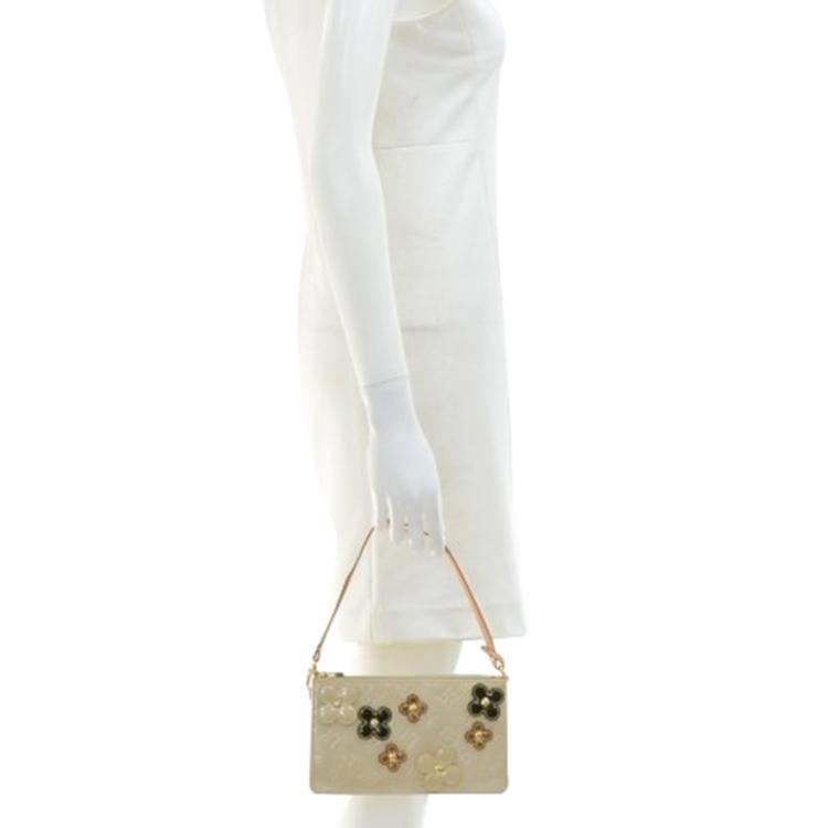 Louis Vuitton Ltd.Edition beige Monogram Vernis Lexington Flower Pochette  Bag Louis Vuitton