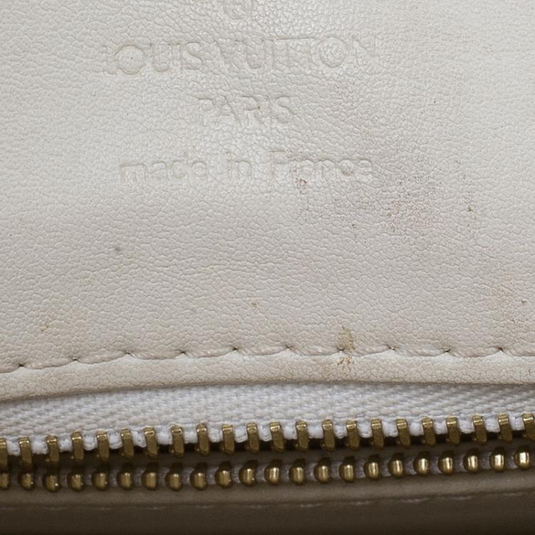 Pre Owned Louis Vuitton Ivory Vernis Leather Houston Bag